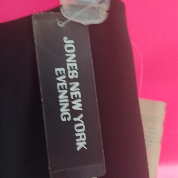 Jones, New York upscale maxi skirt - Picture 5 of 9